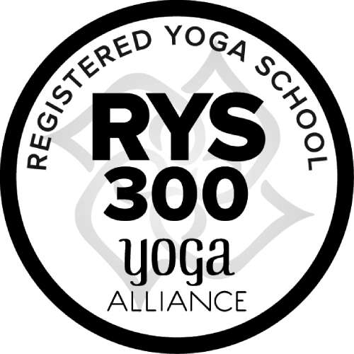300 hour yoga teaxher training in Rishikesh